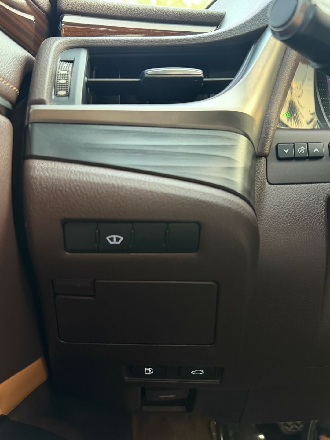 Car Image 2019 LEXUS ES 350