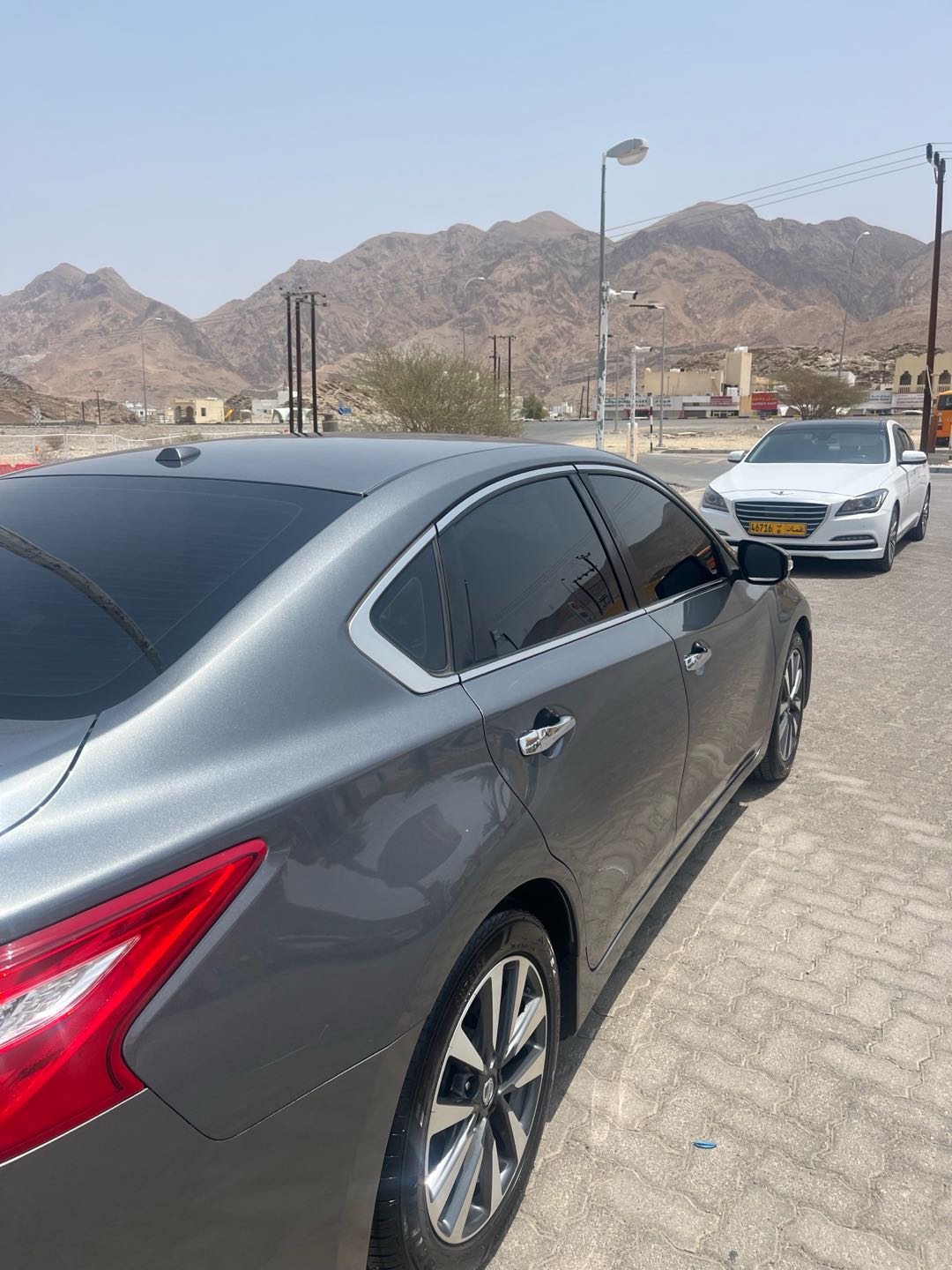 Car Image 2017 NISSAN ALTIMA SL