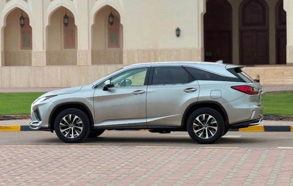 Car Image 2022 LEXUS RX 350