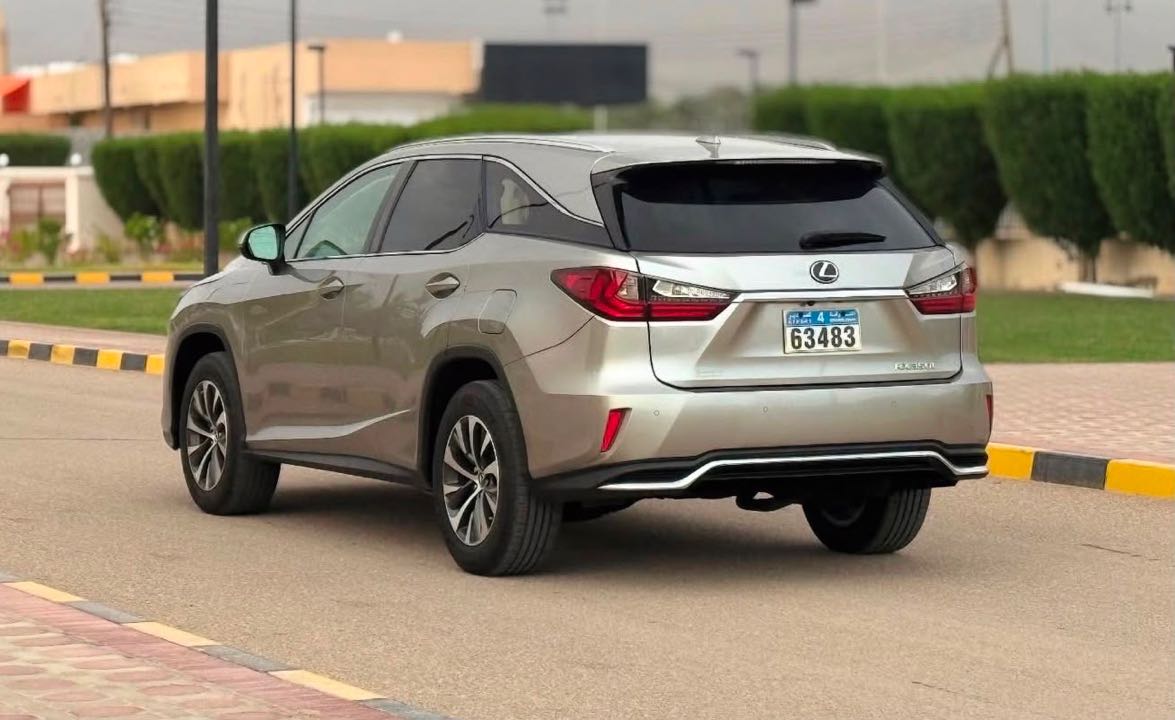 Car Image 2022 LEXUS RX 350