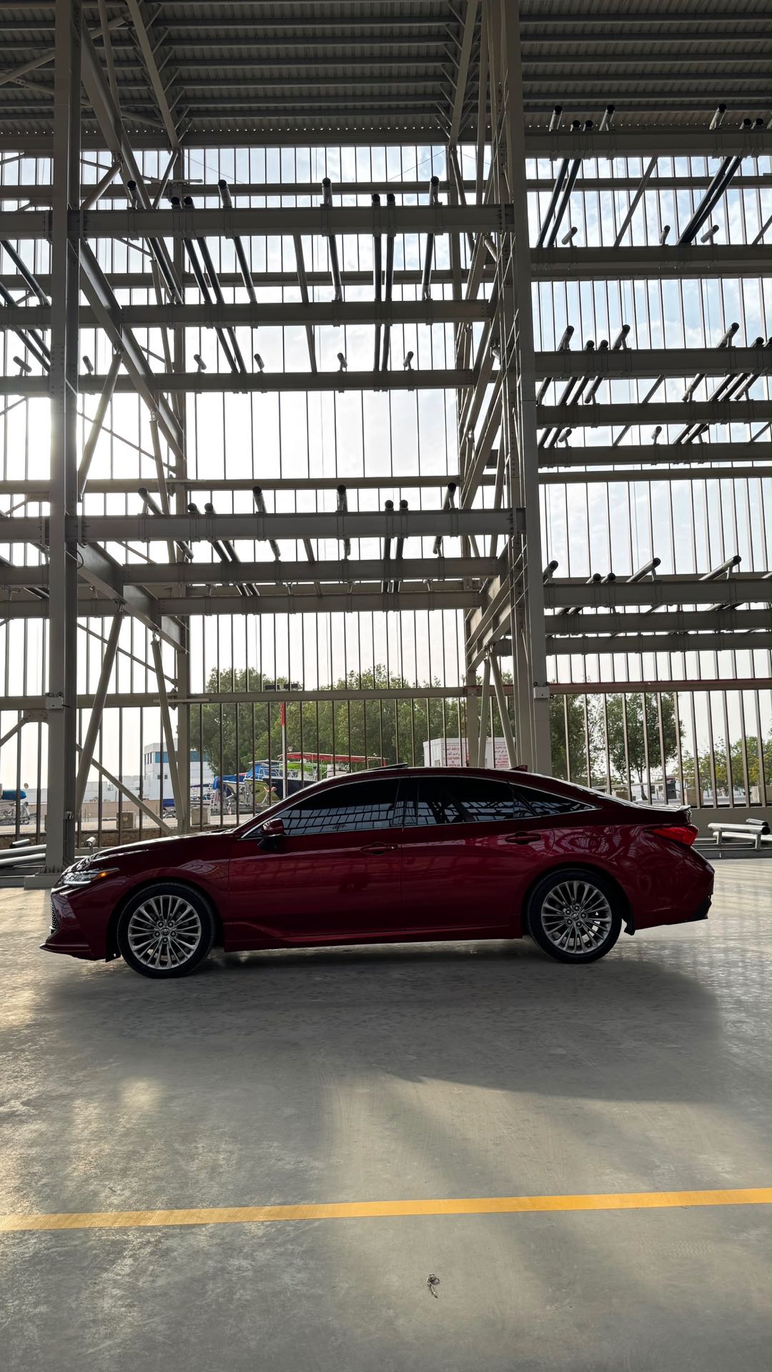 Car Image 2019 TOYOTA AVALON LIMITED