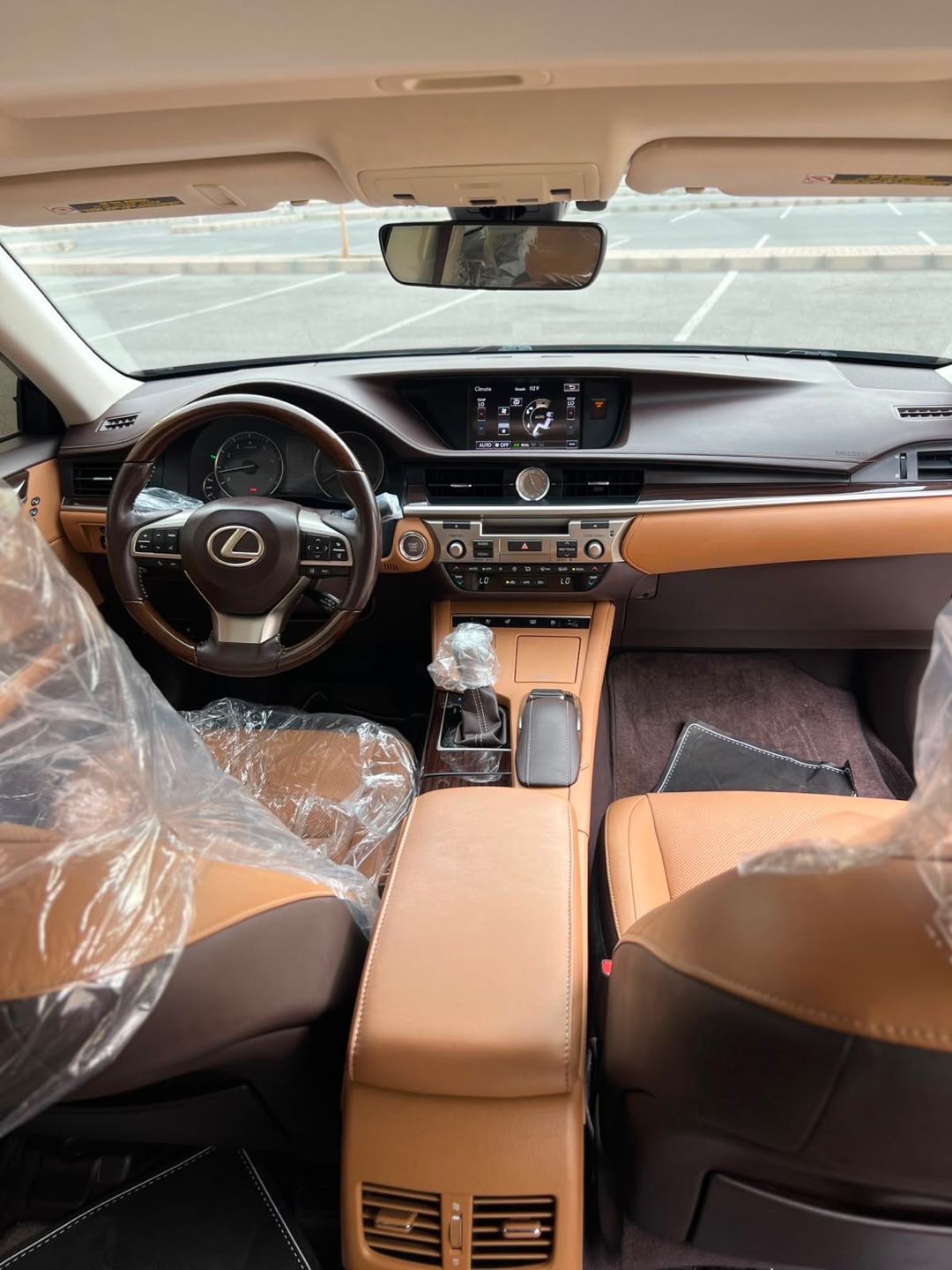 Car Image 2016 LEXUS ES 350