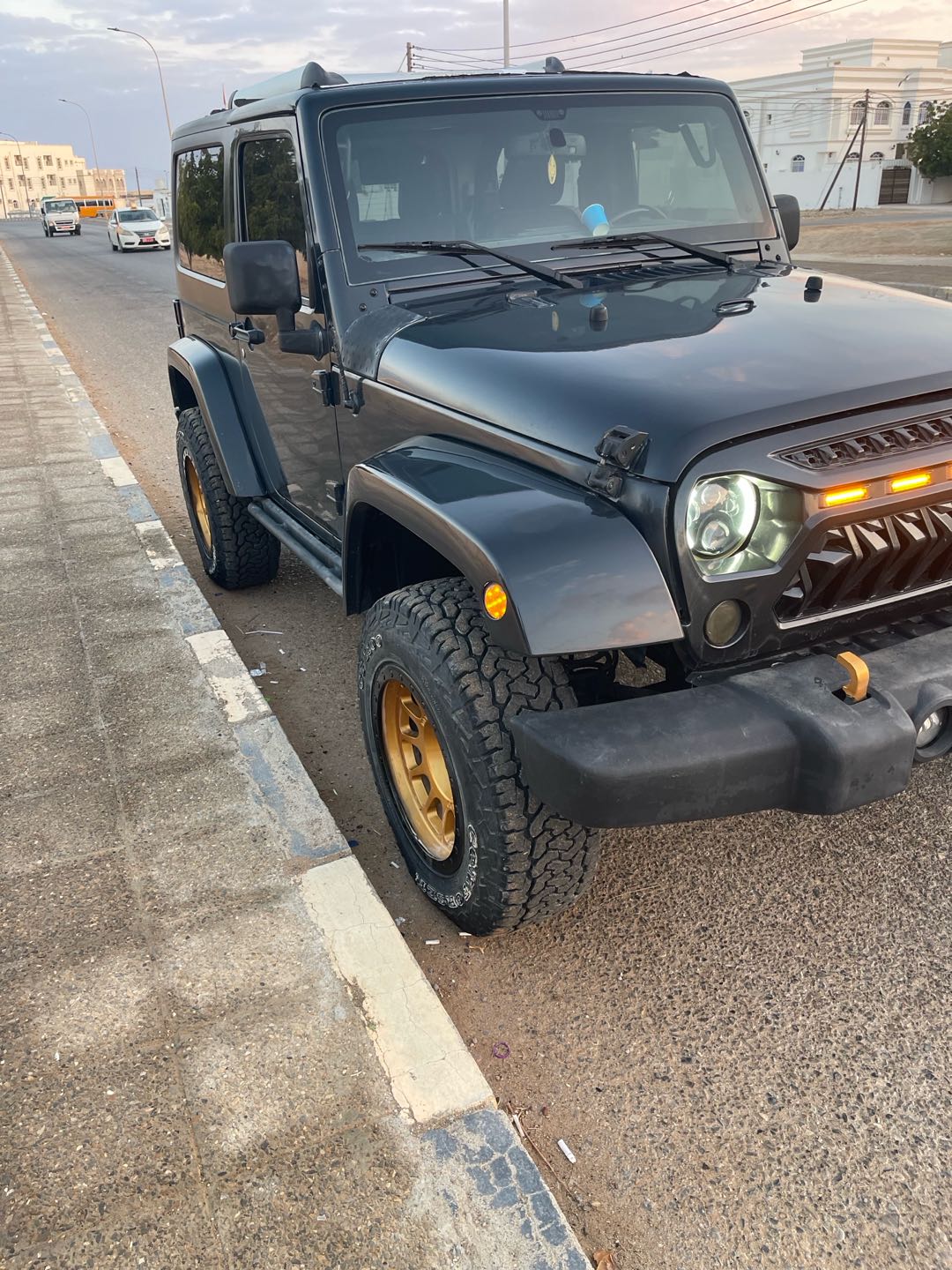 Car Image 2018 JEEP WRANGLER Sport