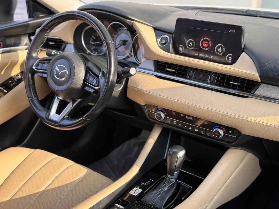 Car Image 2018 MAZDA 6 