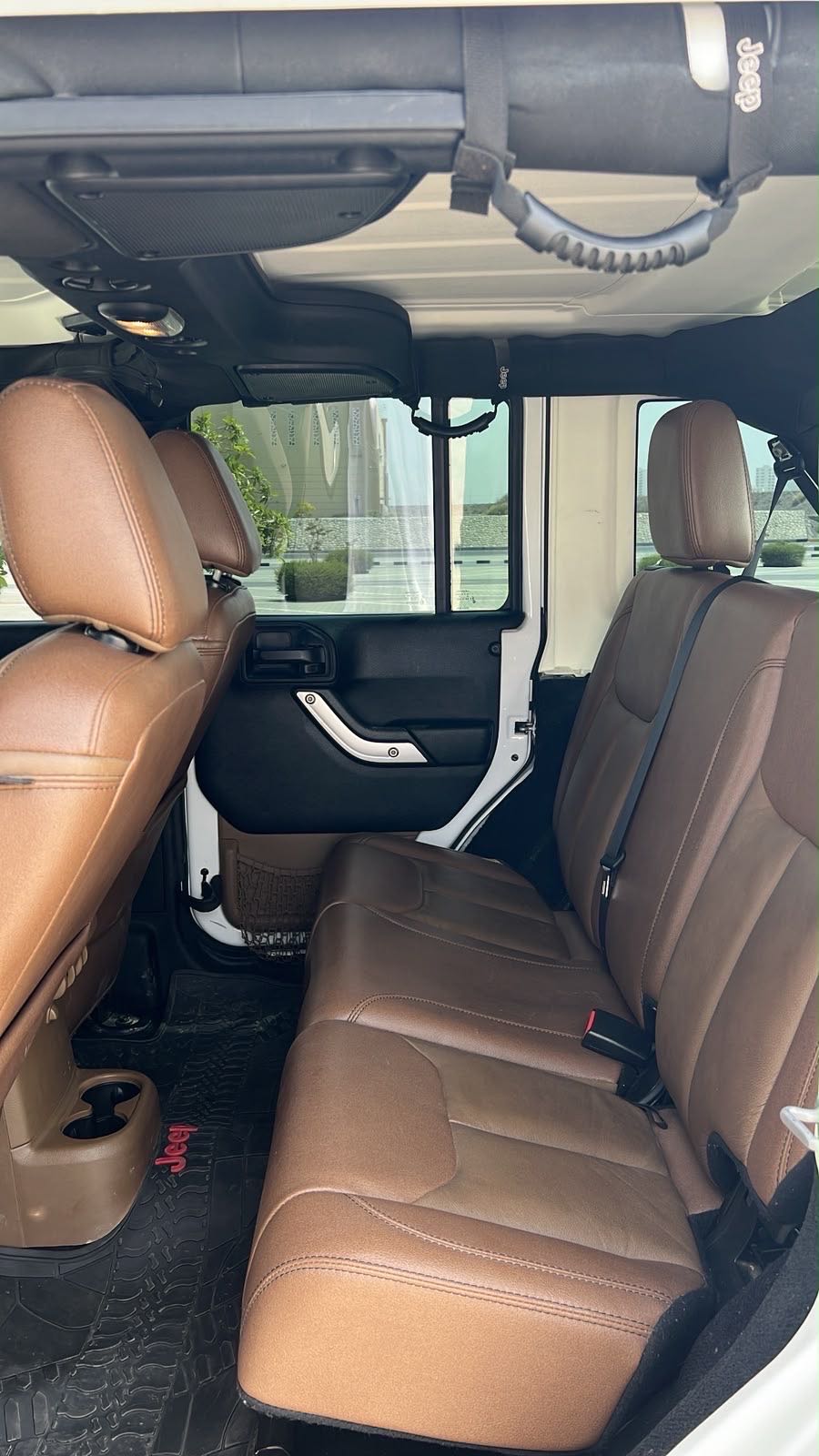 Car Image 2017 JEEP WRANGLER SAHARA