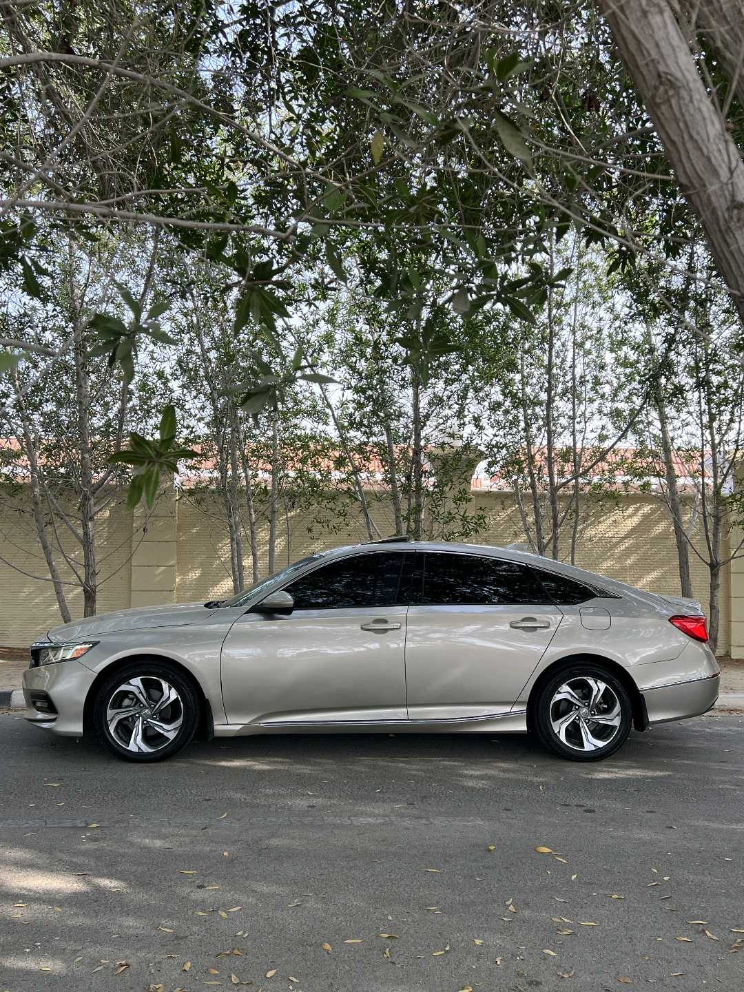 Car Image 2018 HONDA ACCORD EX
