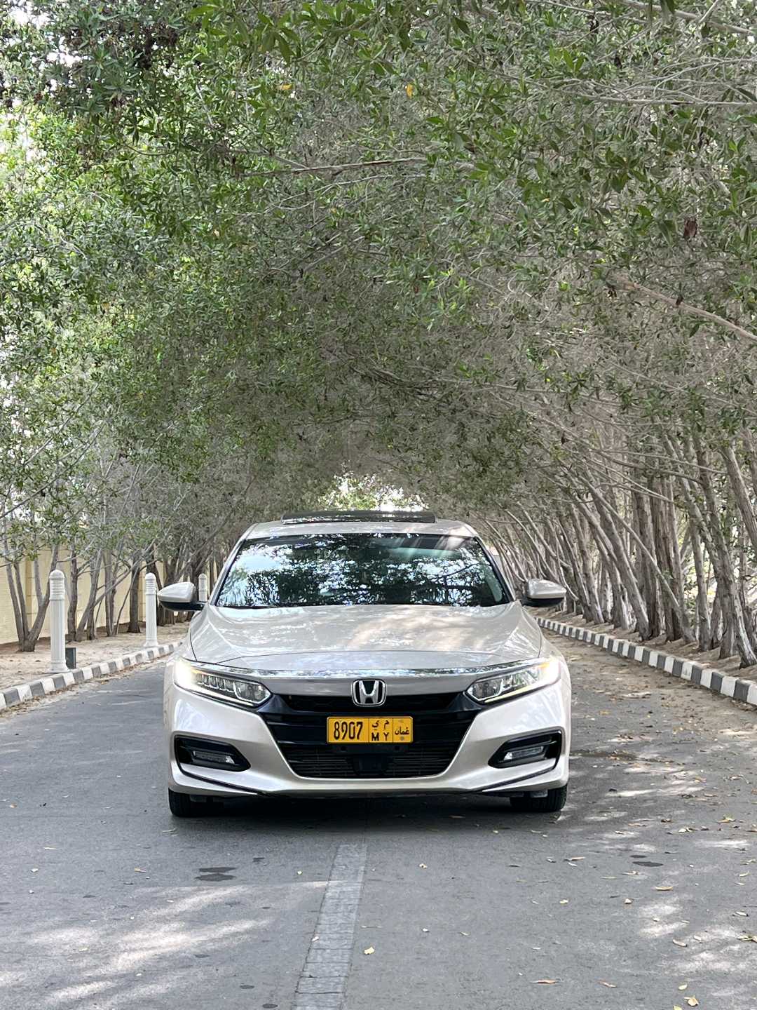Car Image 2018 HONDA ACCORD EX