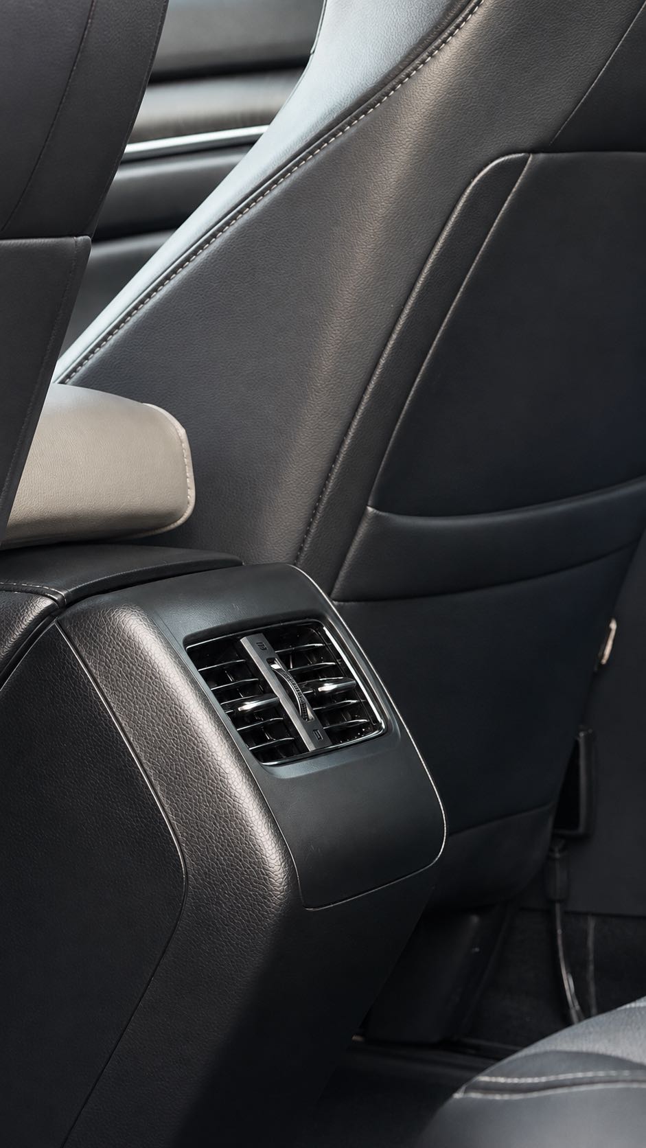 Car Image 2018 HONDA ACCORD TOURING