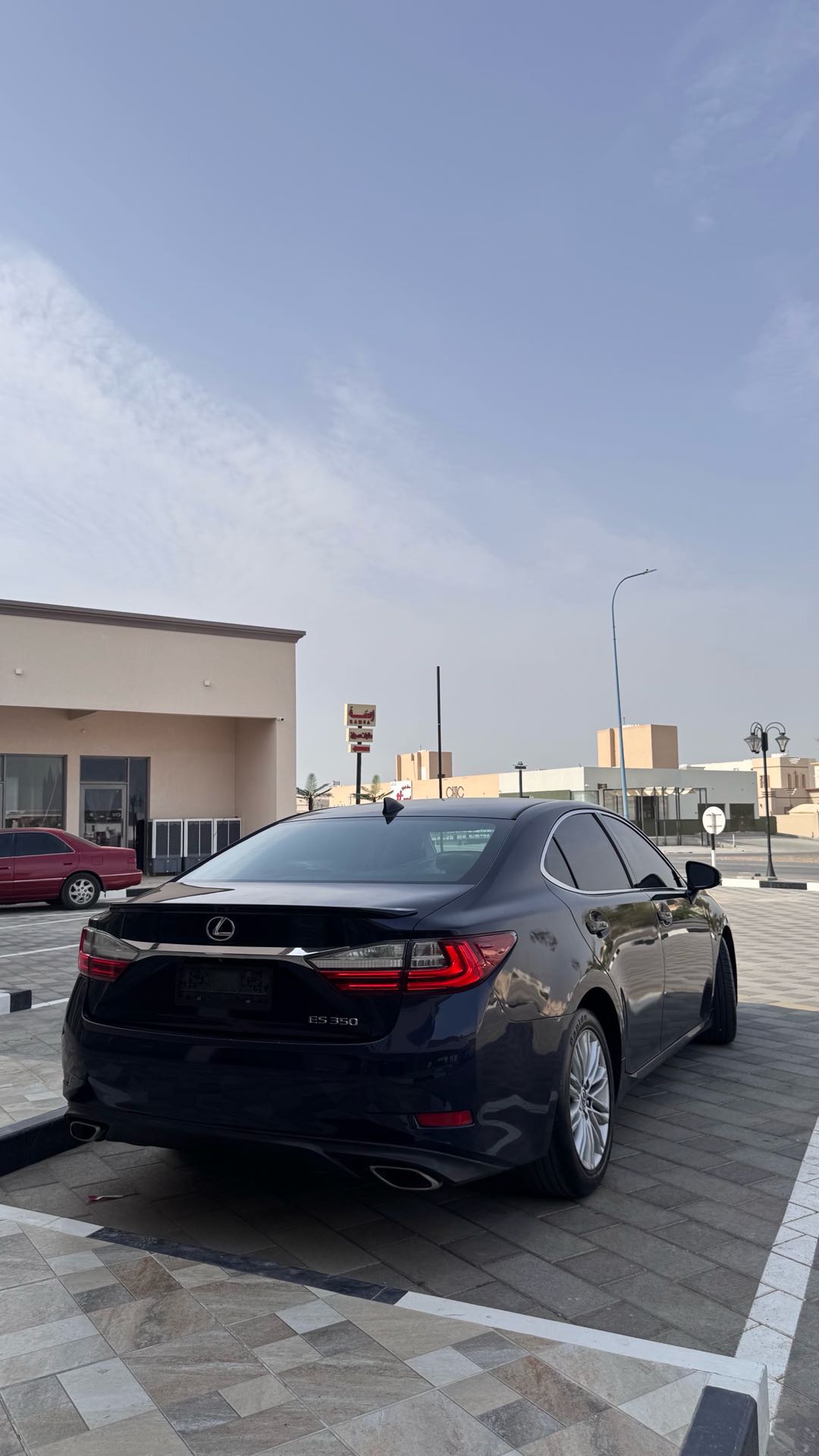 Car Image 2016 LEXUS ES 350