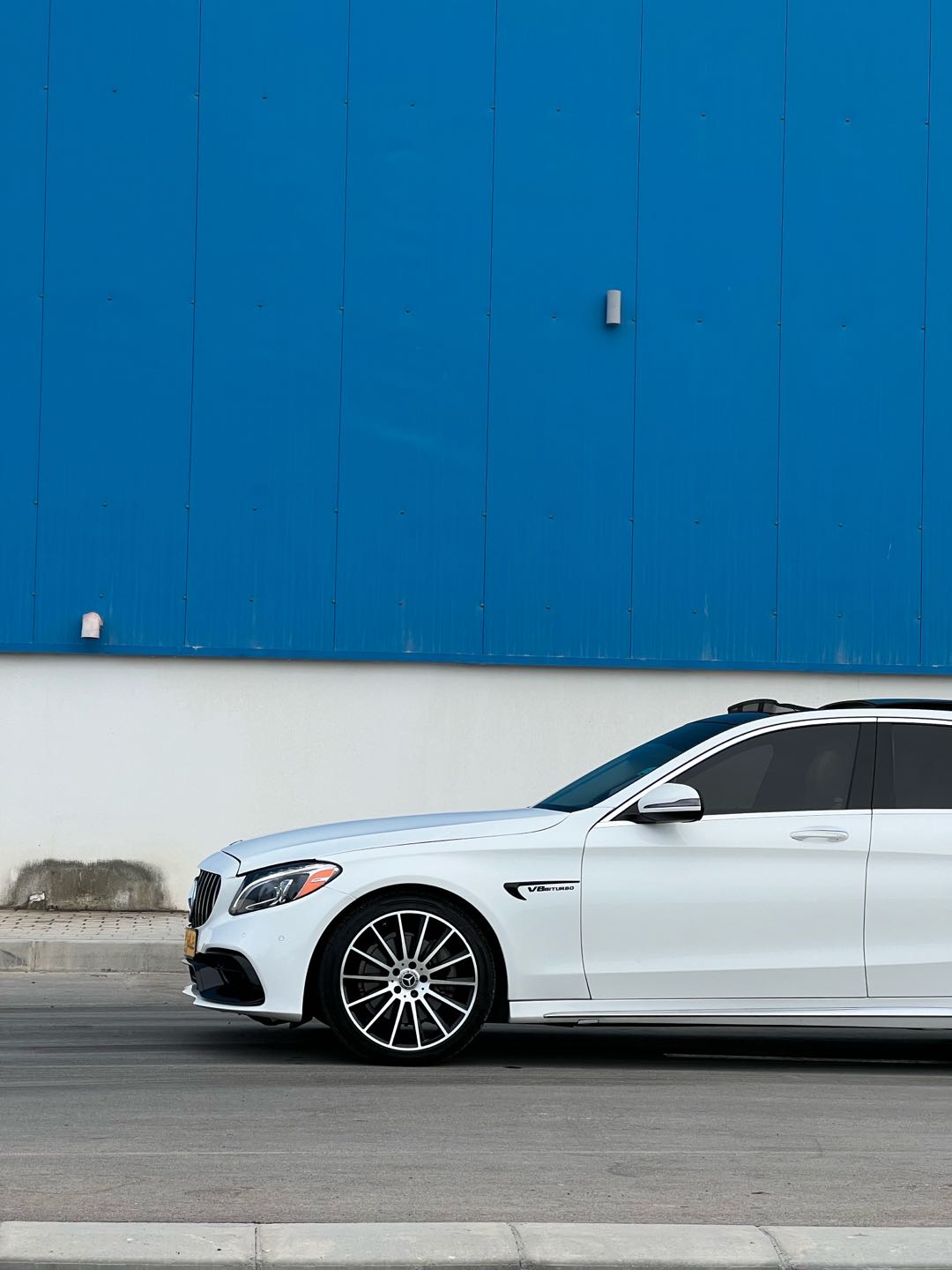 Car Image 2017 MERCEDES C Class 300