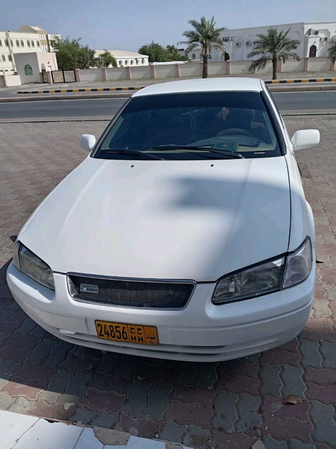 Car Image 2000 TOYOTA CAMRY GLE