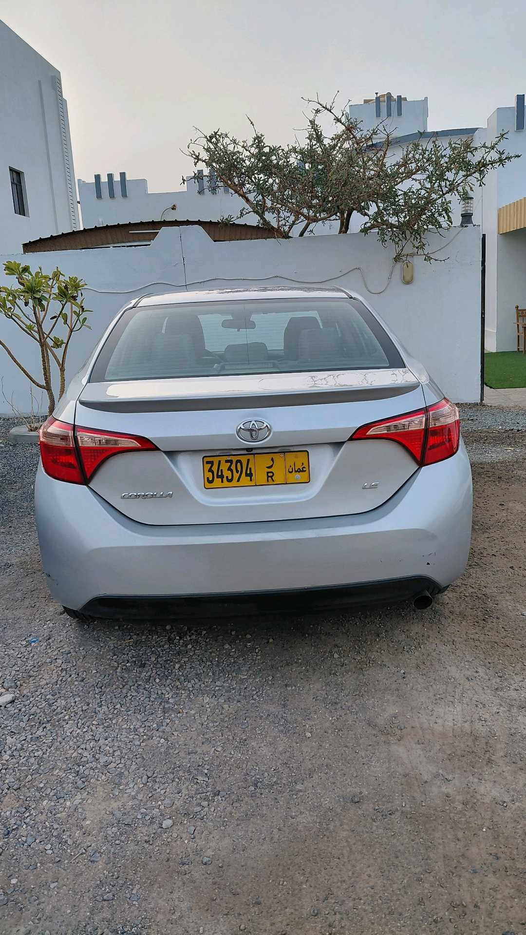 Car Image 2017 TOYOTA COROLLA LE