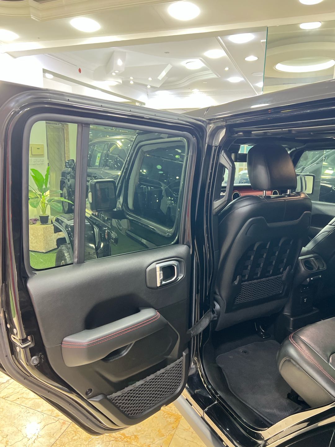 Car Image 2021 JEEP WRANGLER Rubicon