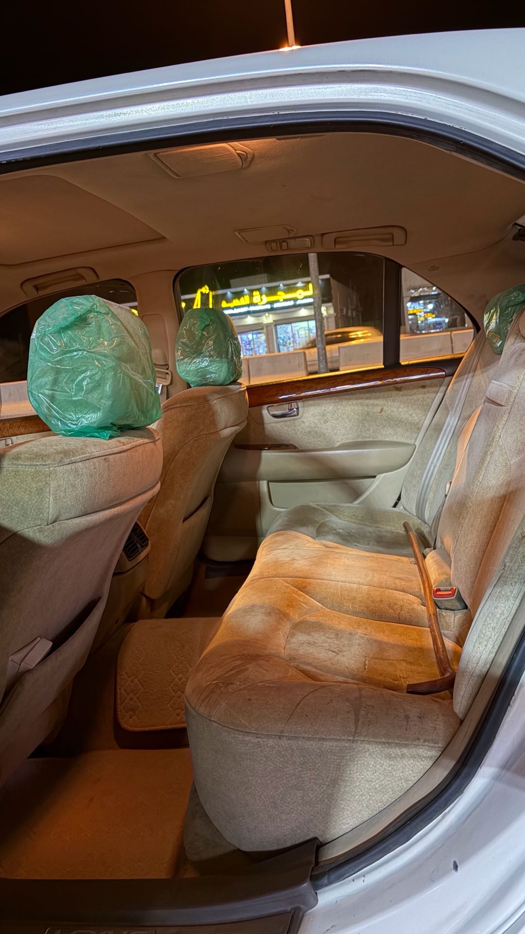 Car Image 2004 LEXUS LS 430