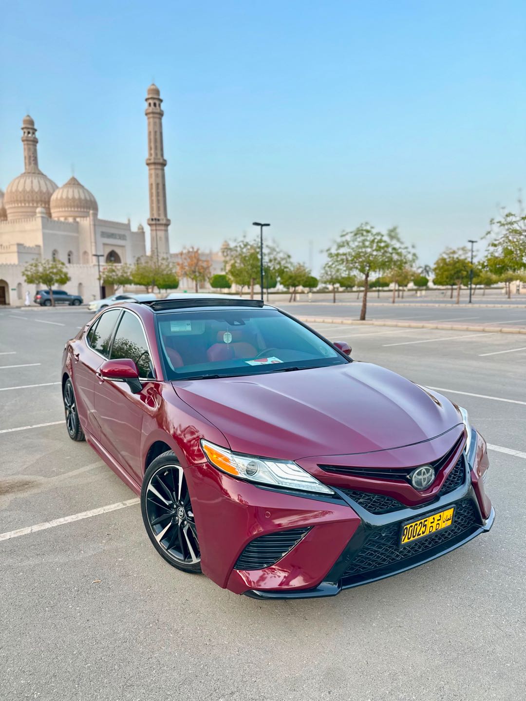 Car Image 2018 TOYOTA CAMRY XSE