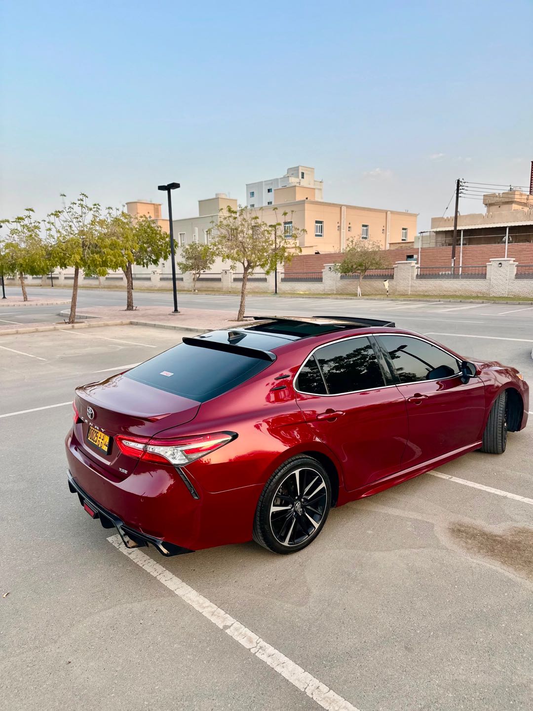 Car Image 2018 TOYOTA CAMRY XSE