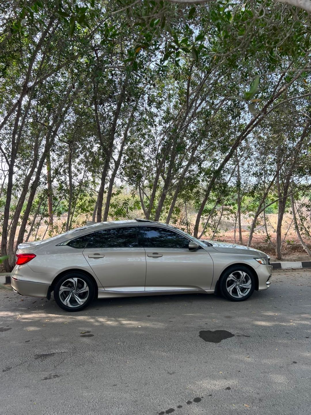 Car Image 2018 HONDA ACCORD EXL