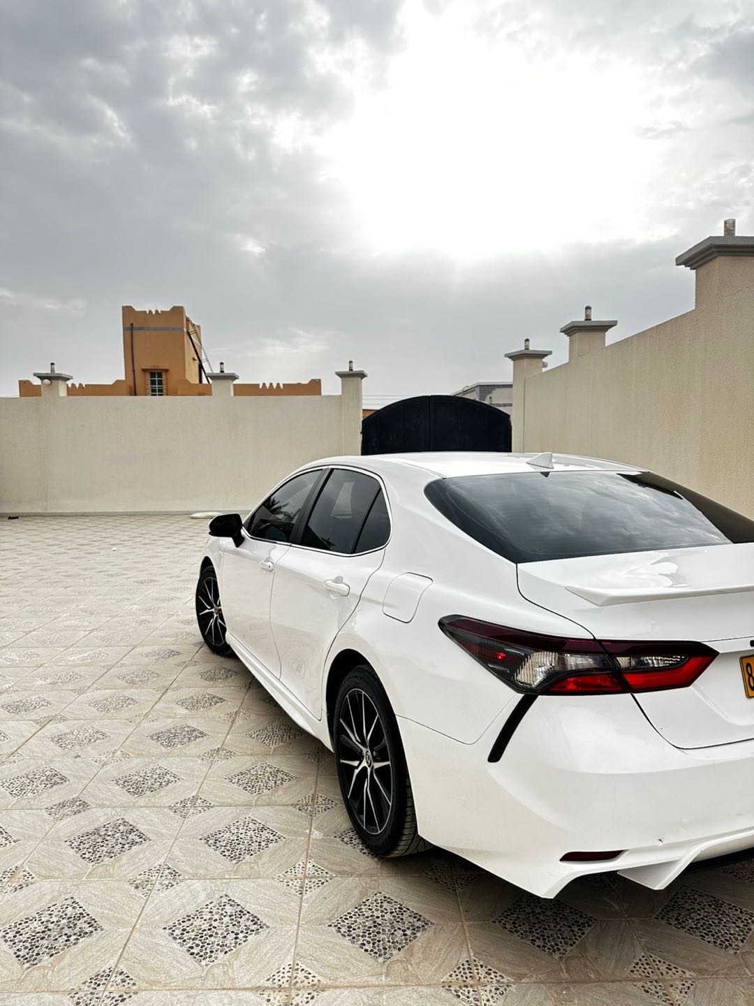 Car Image 2022 TOYOTA CAMRY SE