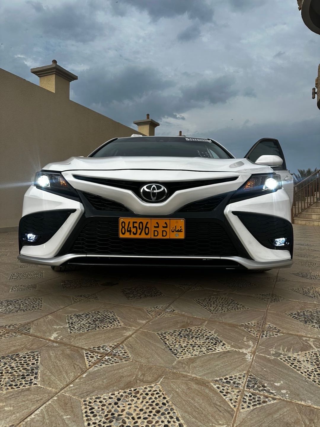Car Image 2022 TOYOTA CAMRY SE