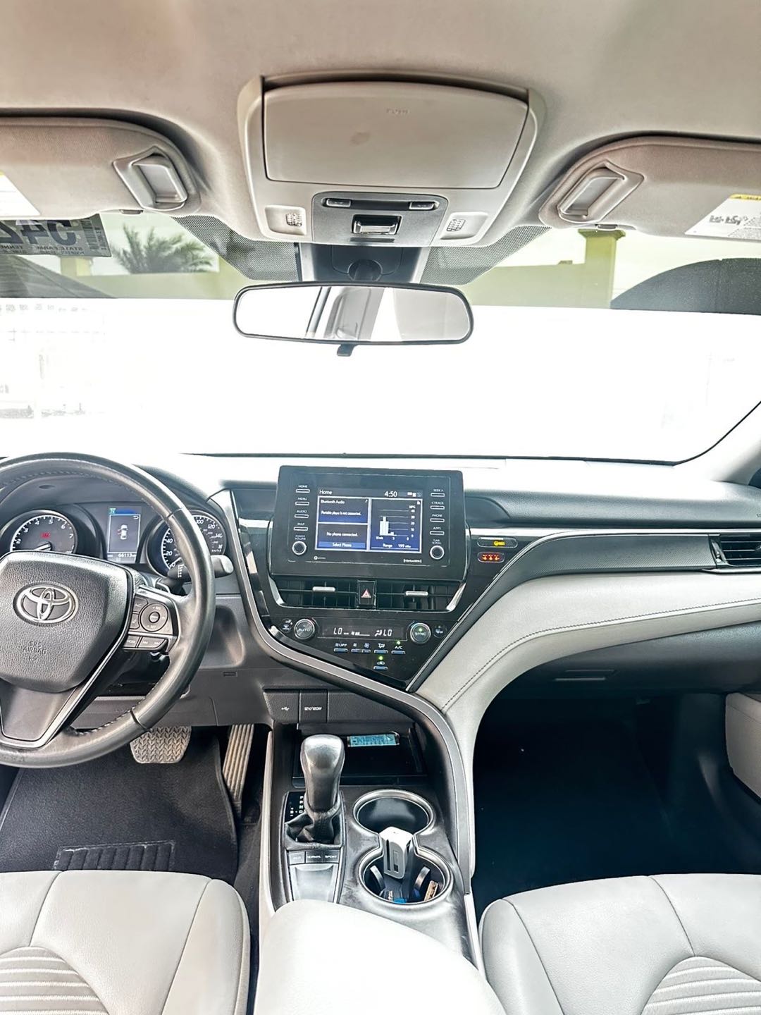 Car Image 2022 TOYOTA CAMRY SE