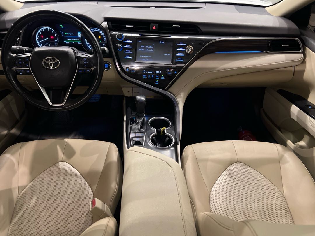 Car Image 2018 TOYOTA CAMRY Grande