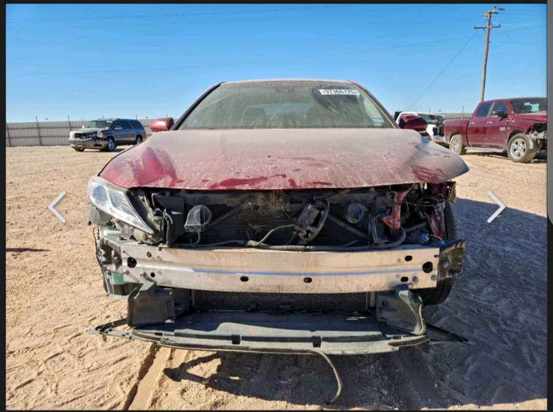 Car Image 2018 TOYOTA CAMRY XLE