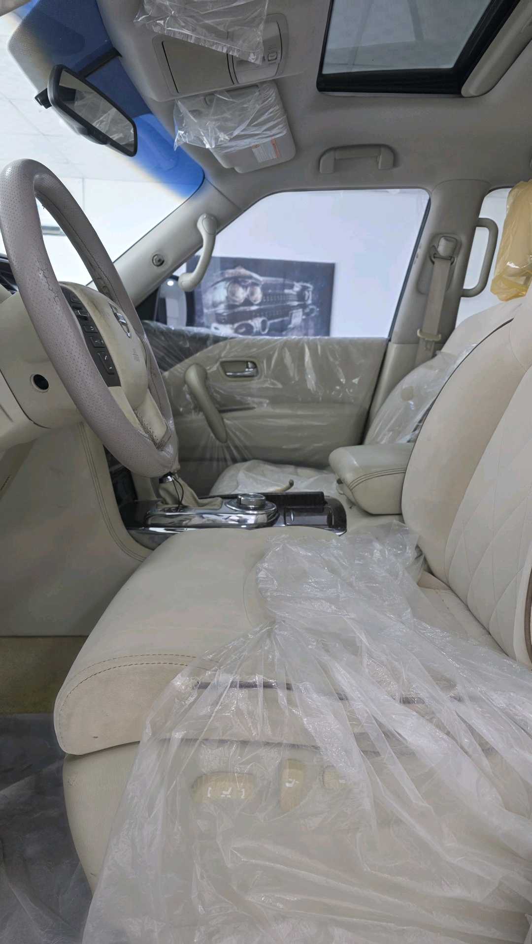 Car Image 2012 NISSAN PATROL 