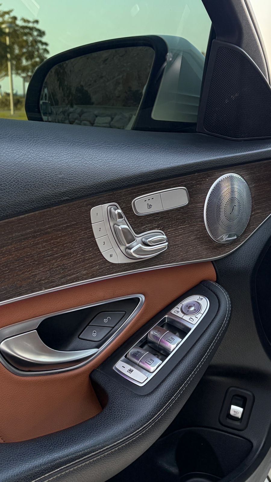 Car Image 2020 MERCEDES C Class 300