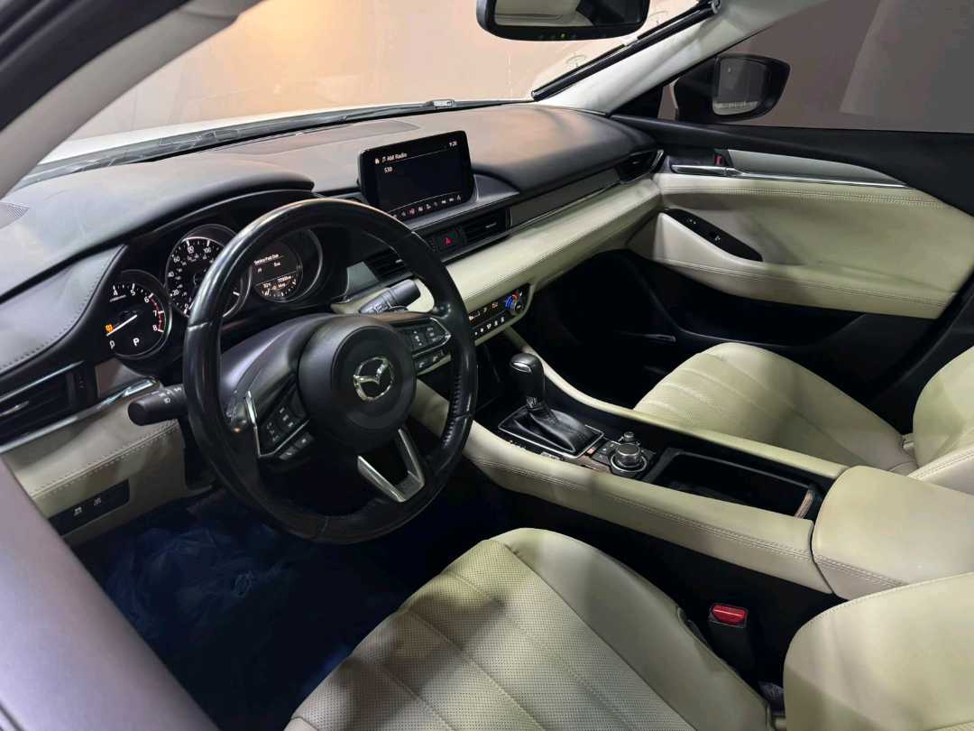 Car Image 2018 MAZDA 6 