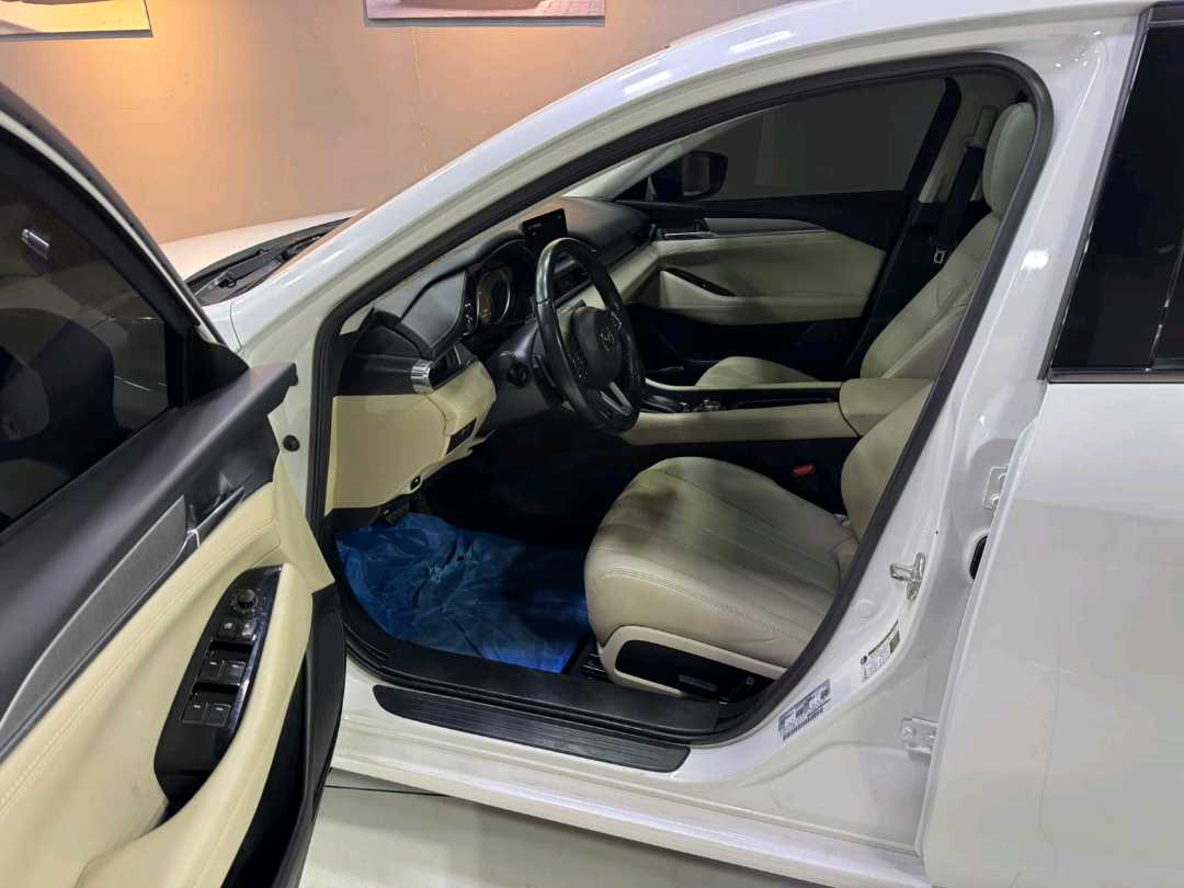 Car Image 2018 MAZDA 6 