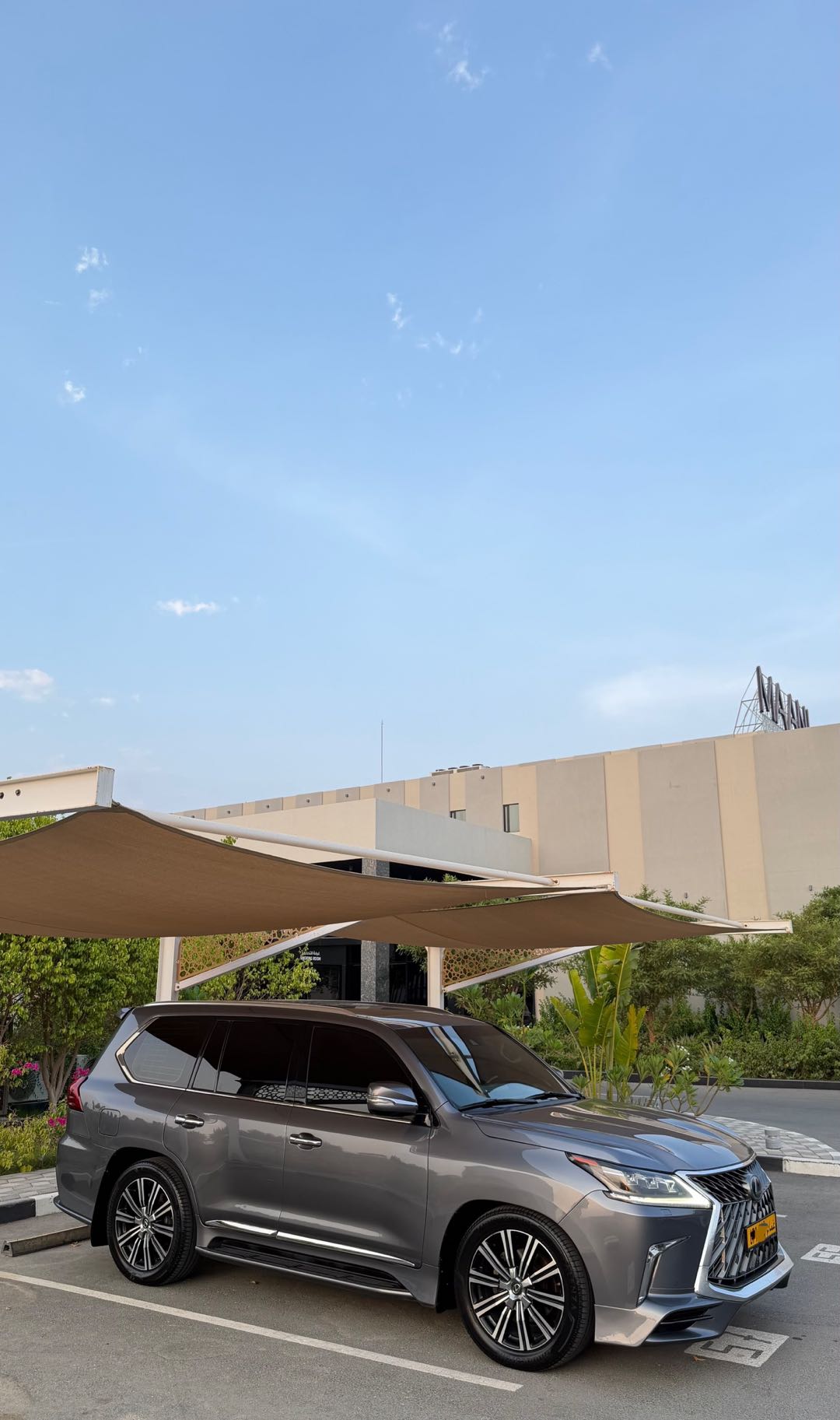 Car Image 2018 LEXUS LX 570