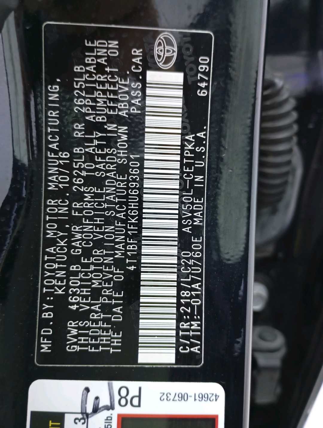 Car Image 2017 TOYOTA CAMRY XSE