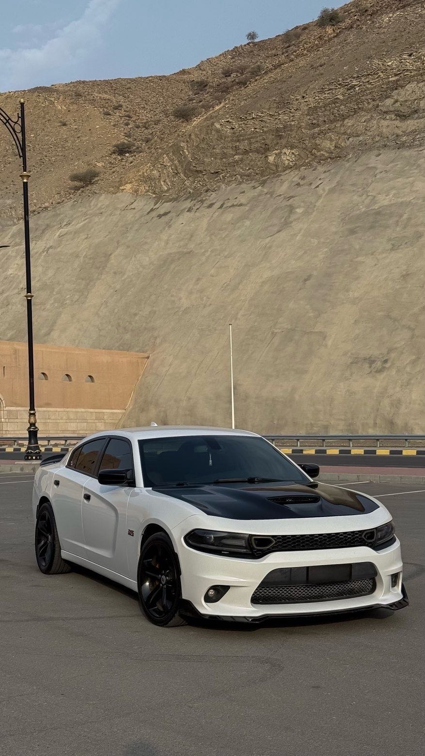 Car Image 2018 DODGE CHARGER R/T