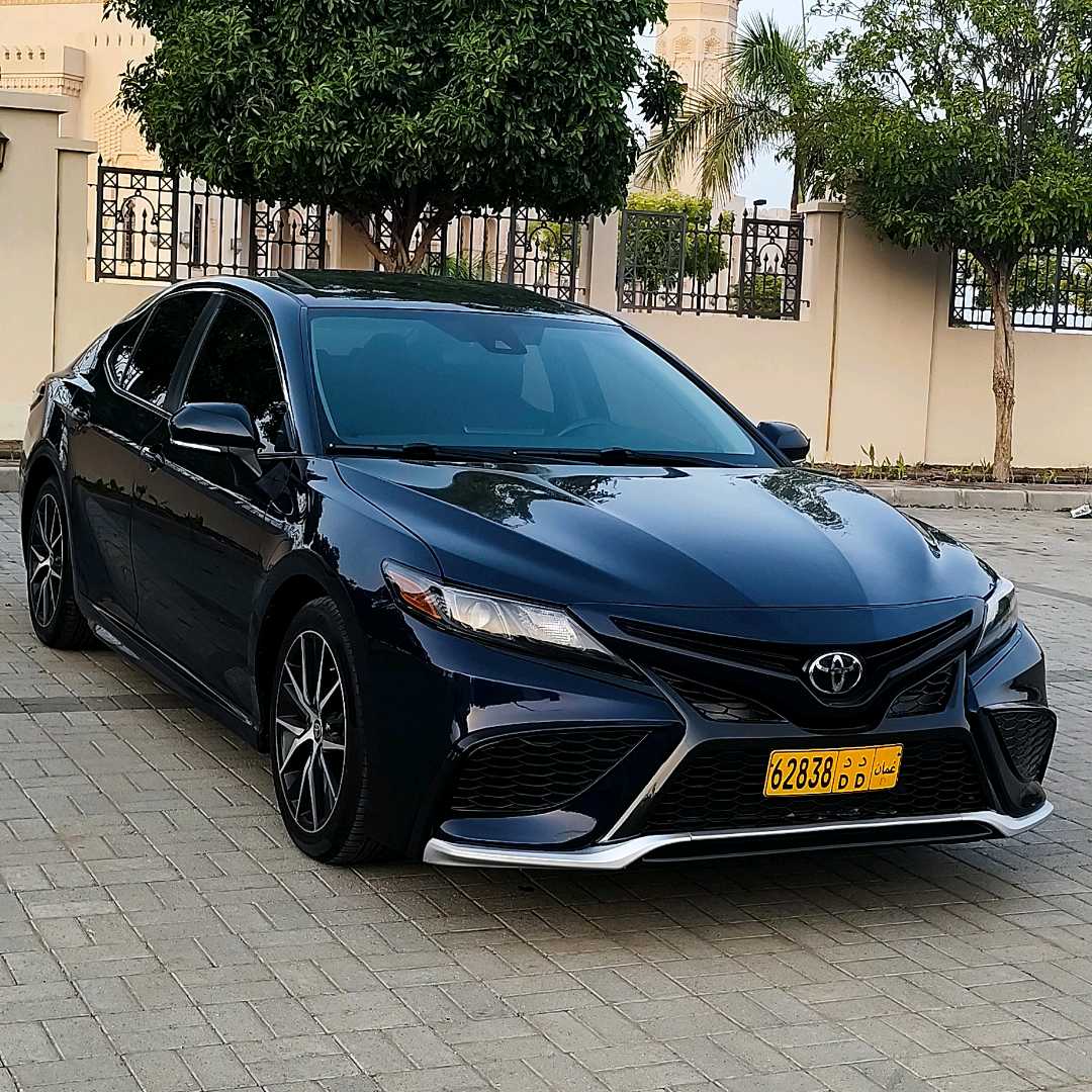 Car Image 2021 TOYOTA CAMRY SE
