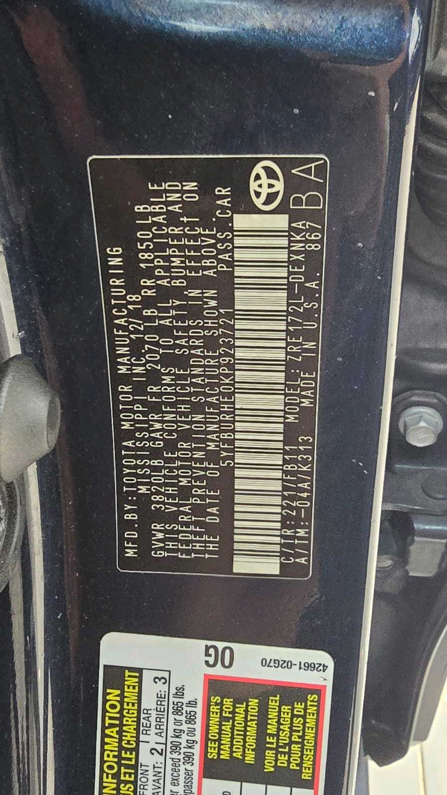 Car Image 2019 TOYOTA COROLLA LE