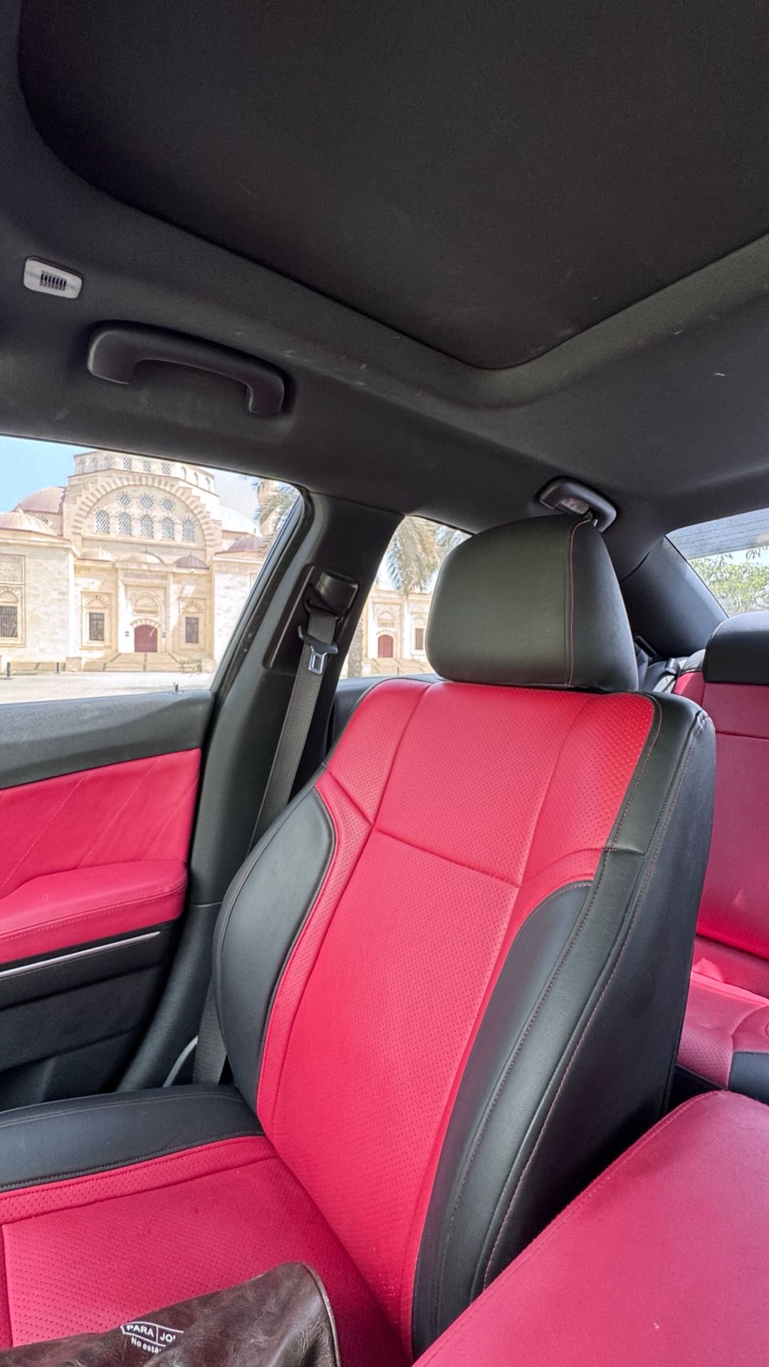Car Image 2018 DODGE CHARGER GT