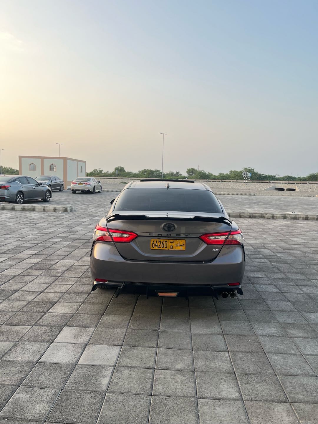 Car Image 2019 TOYOTA CAMRY SE