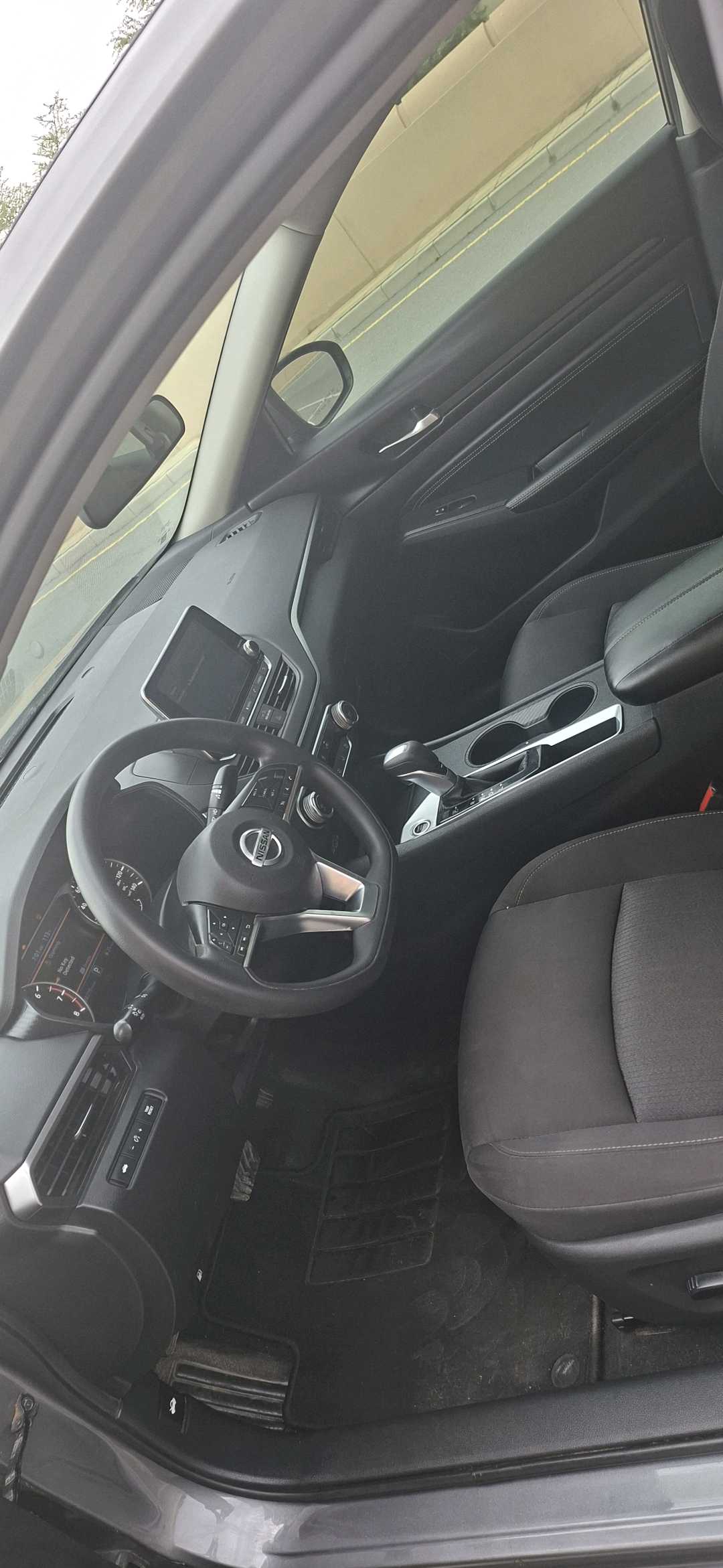 Car Image 2019 NISSAN ALTIMA S