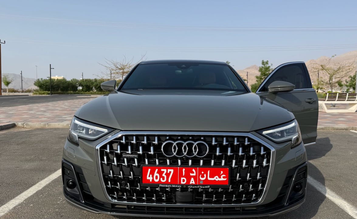 AUDI A8 2026