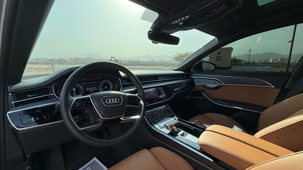 AUDI A8 2026