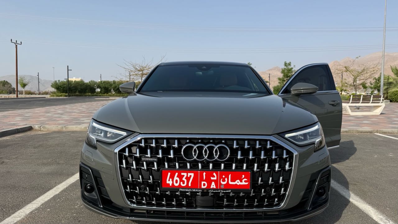 AUDI A8 2026