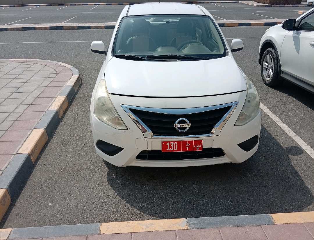 NISSAN SUNNY 2019