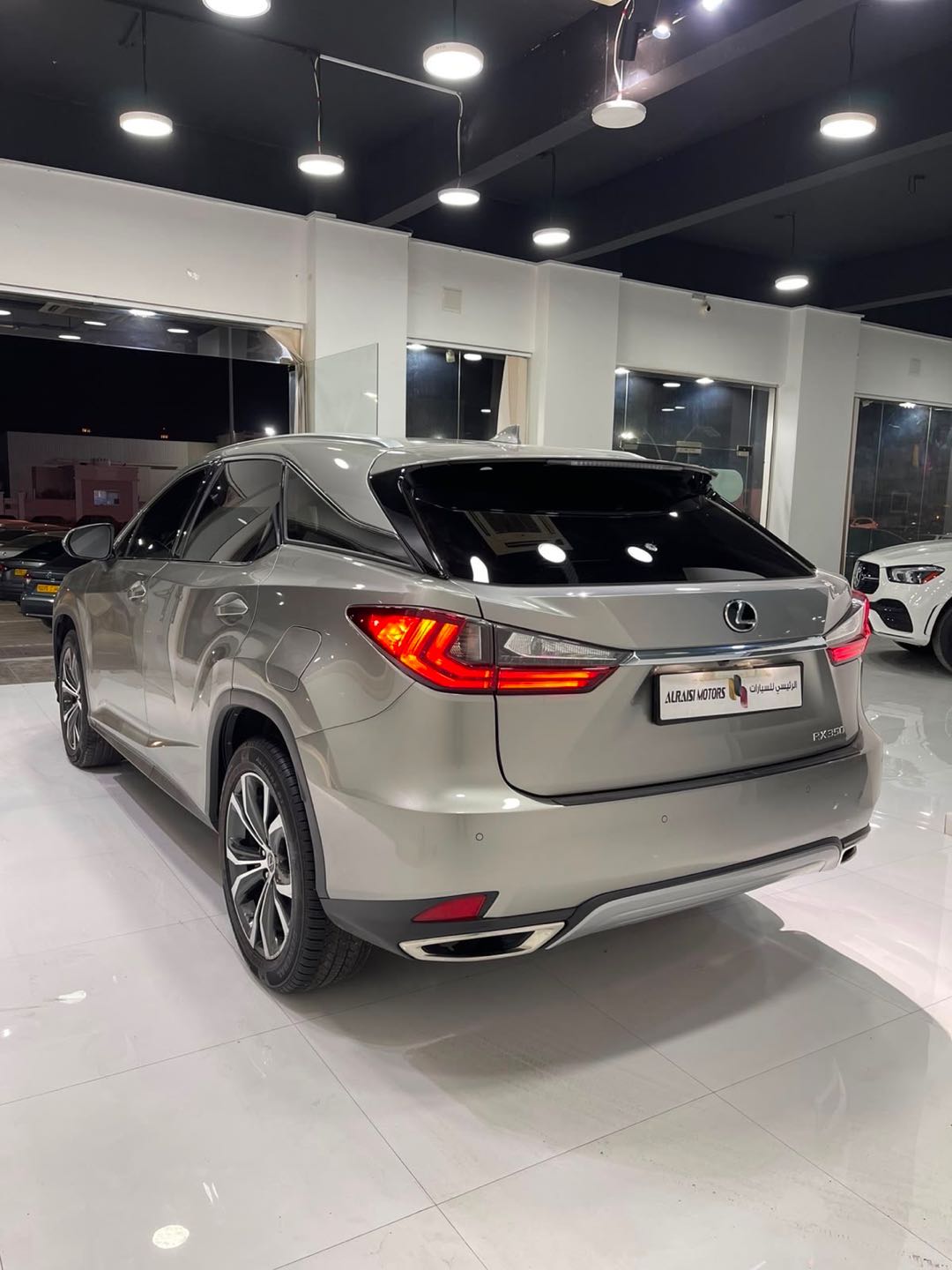 Car Image 2020 LEXUS RX 350