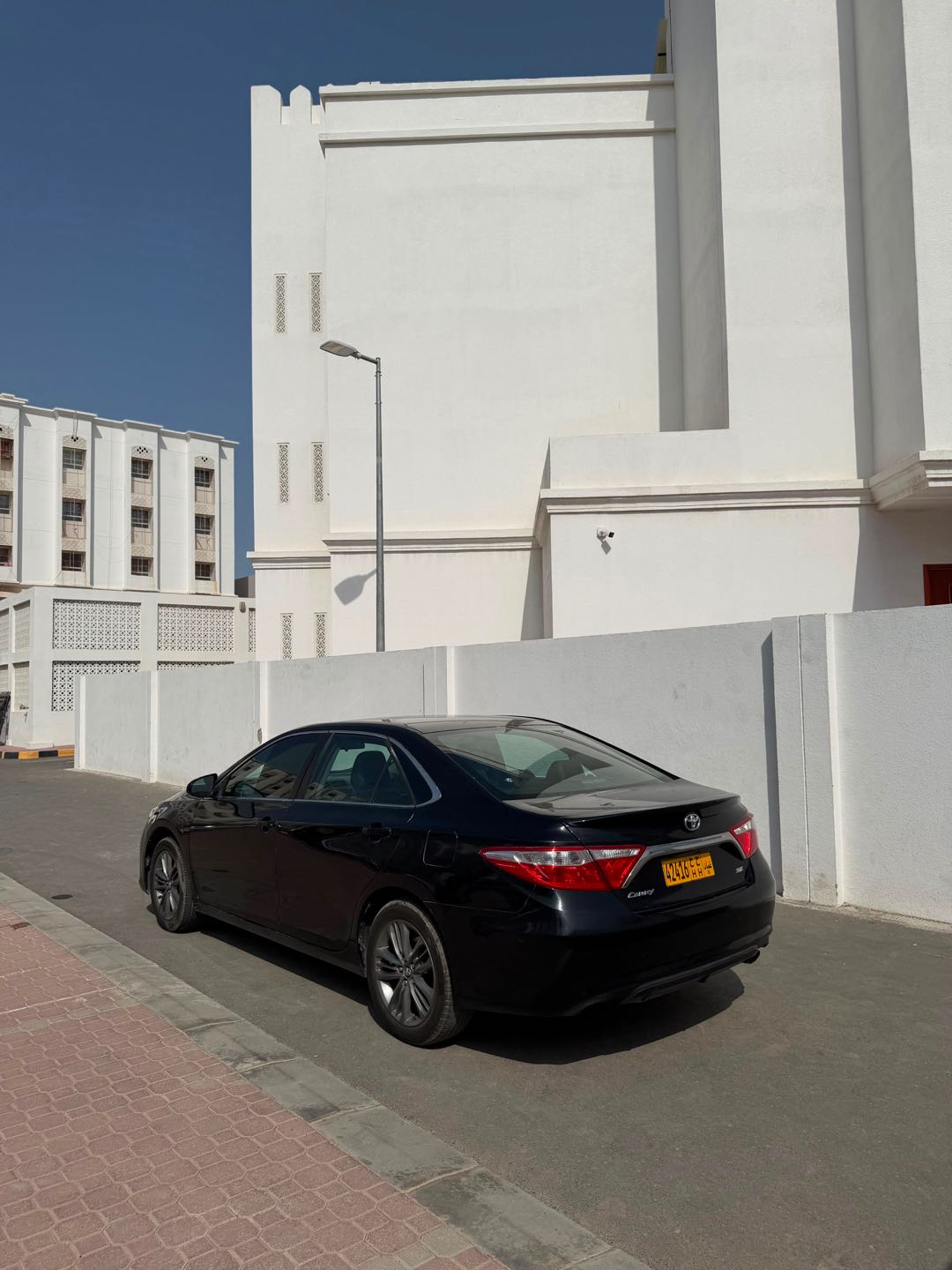 Car Image 2017 TOYOTA CAMRY SE