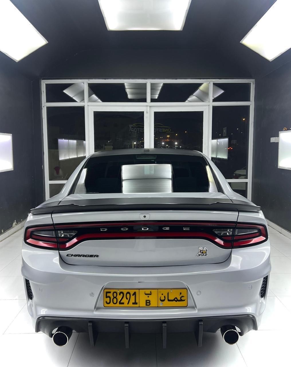 Car Image 2019 DODGE CHARGER SXT