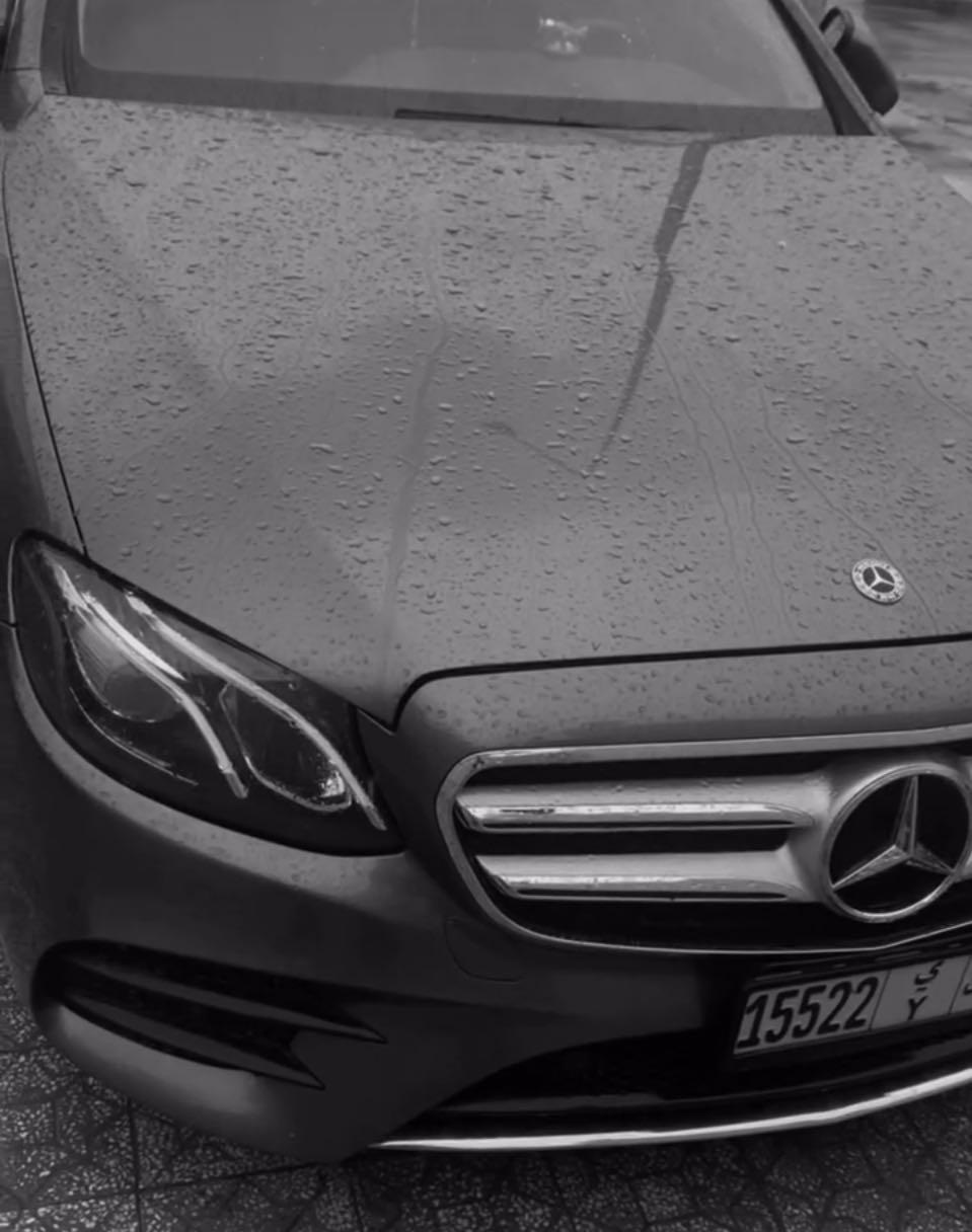 Car Image 2018 MERCEDES E Class 300