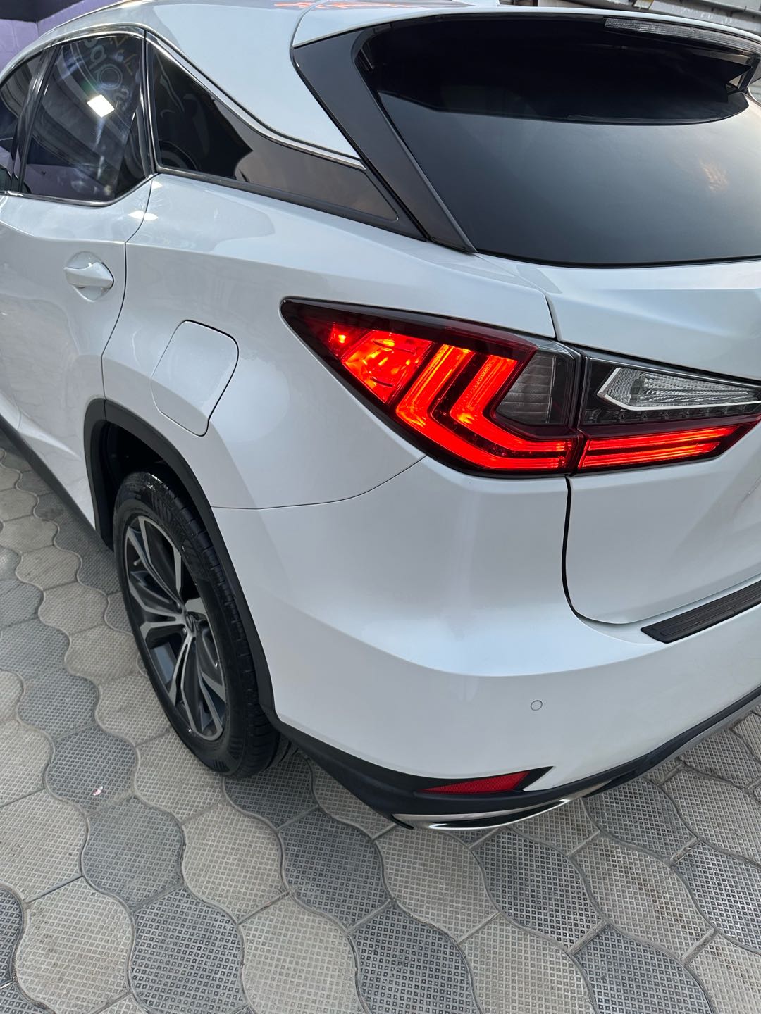 Car Image 2020 LEXUS RX 350