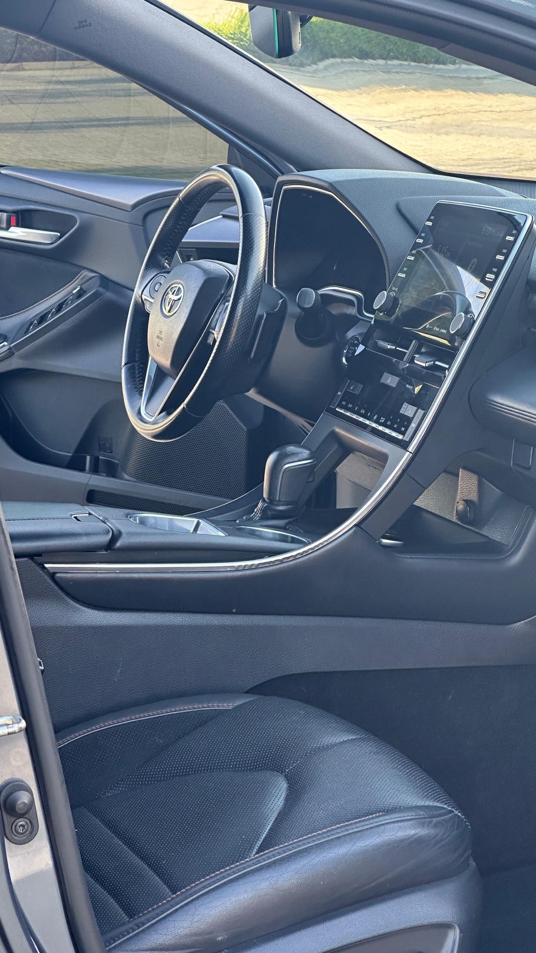 Car Image 2019 TOYOTA AVALON XSE