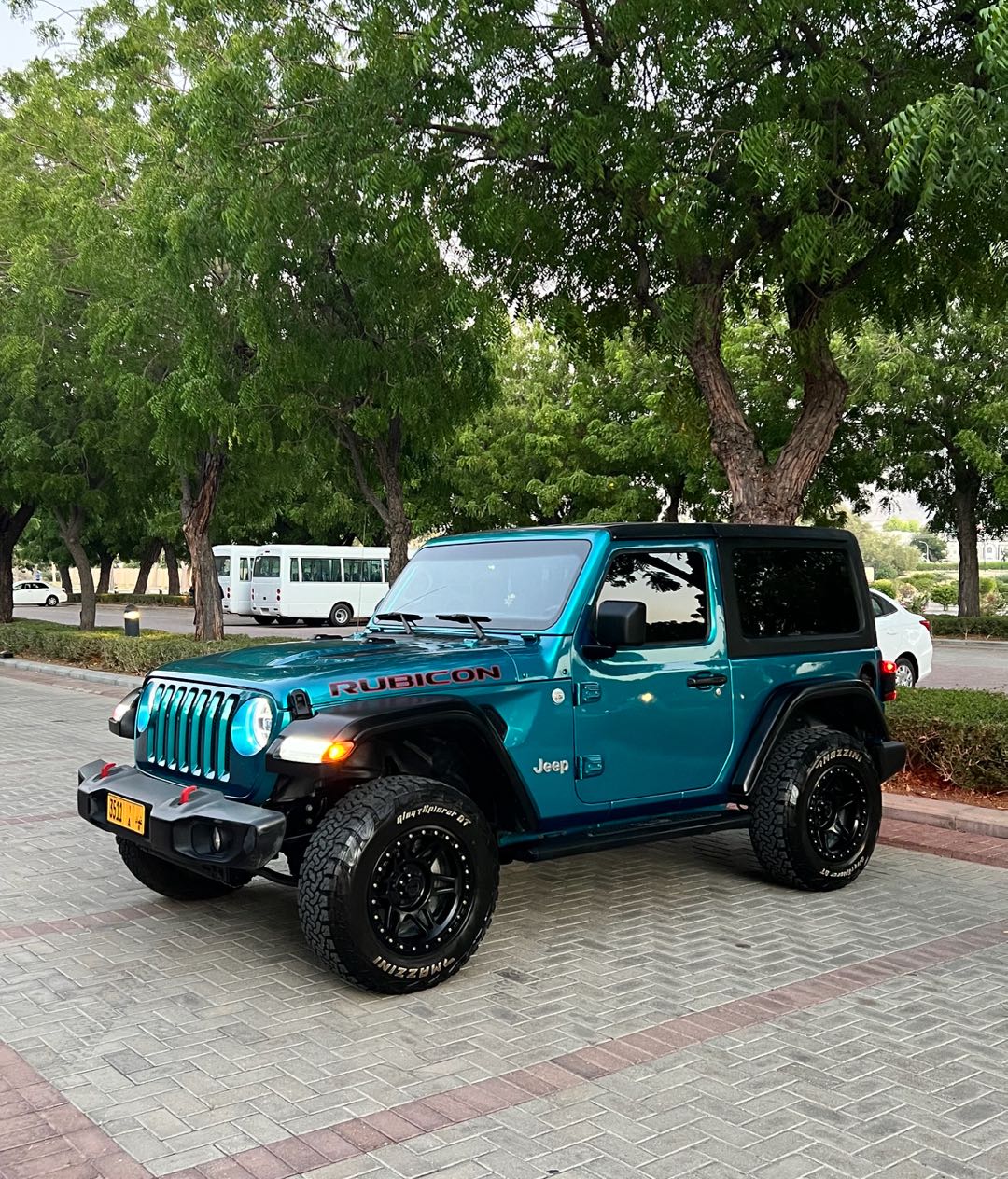 Car Image 2020 JEEP WRANGLER Sport