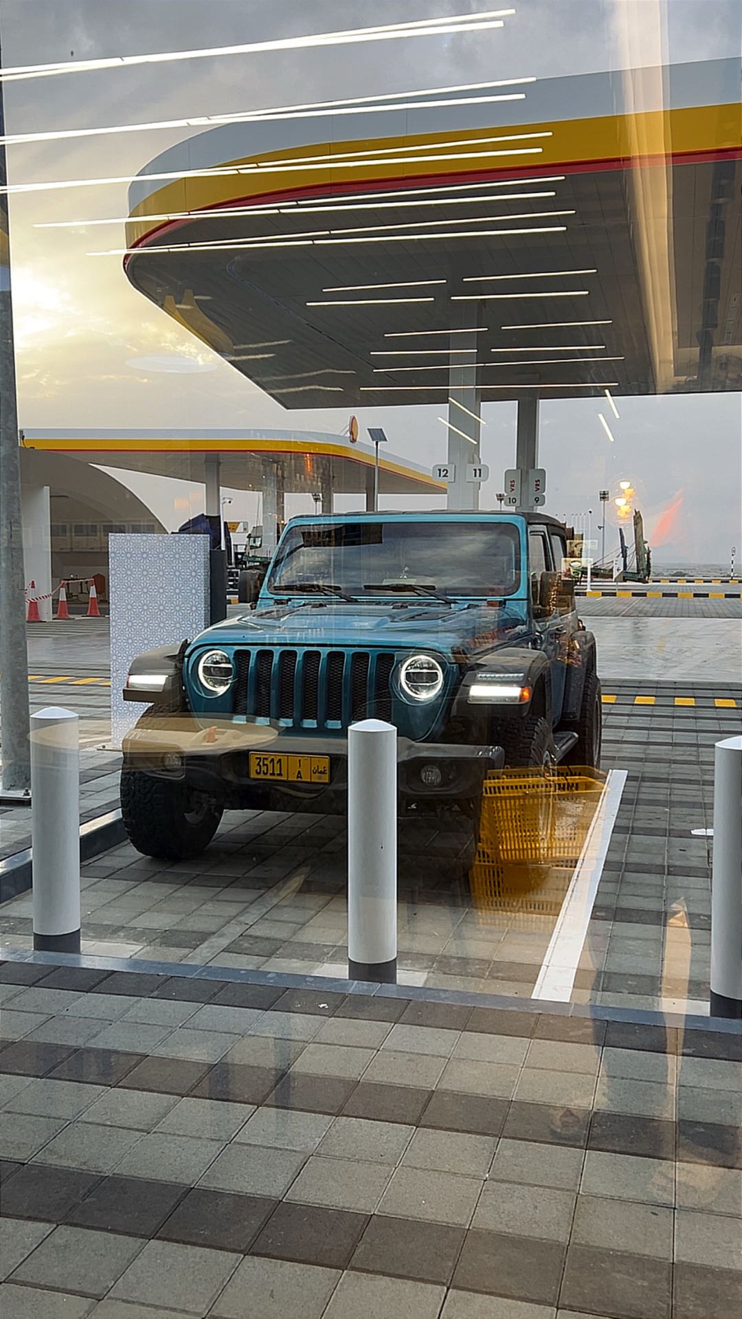 Car Image 2020 JEEP WRANGLER Sport